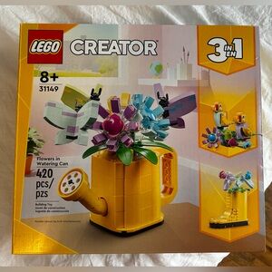 LEGO flower and water can set